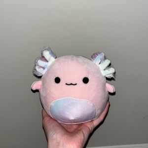 NWT AXOLOT SQUISH